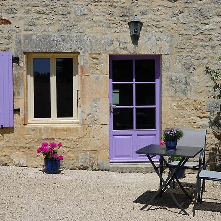 Gite Rural La Maison Mauve Ventouse Экстерьер фото