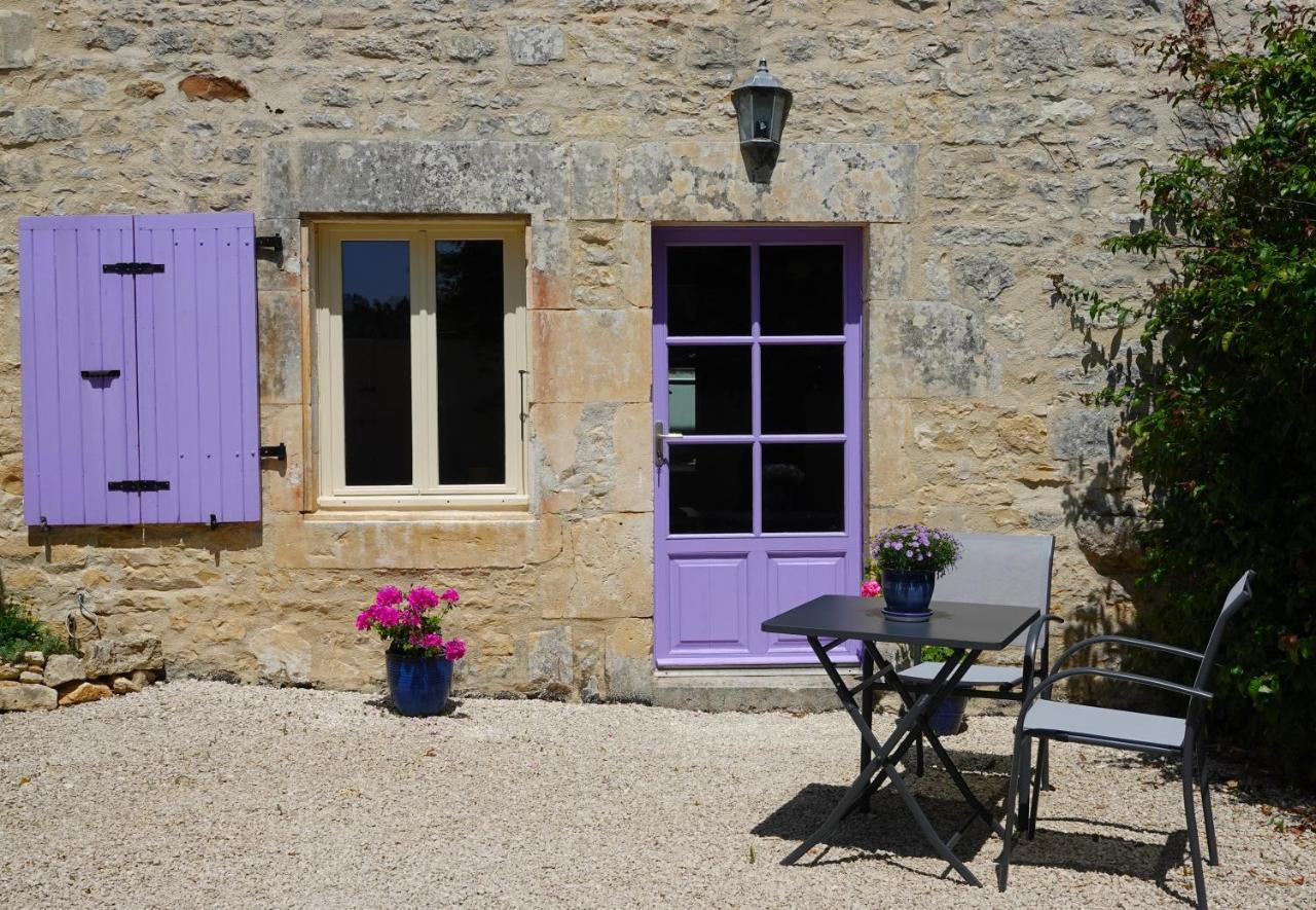 Gite Rural La Maison Mauve Ventouse Экстерьер фото