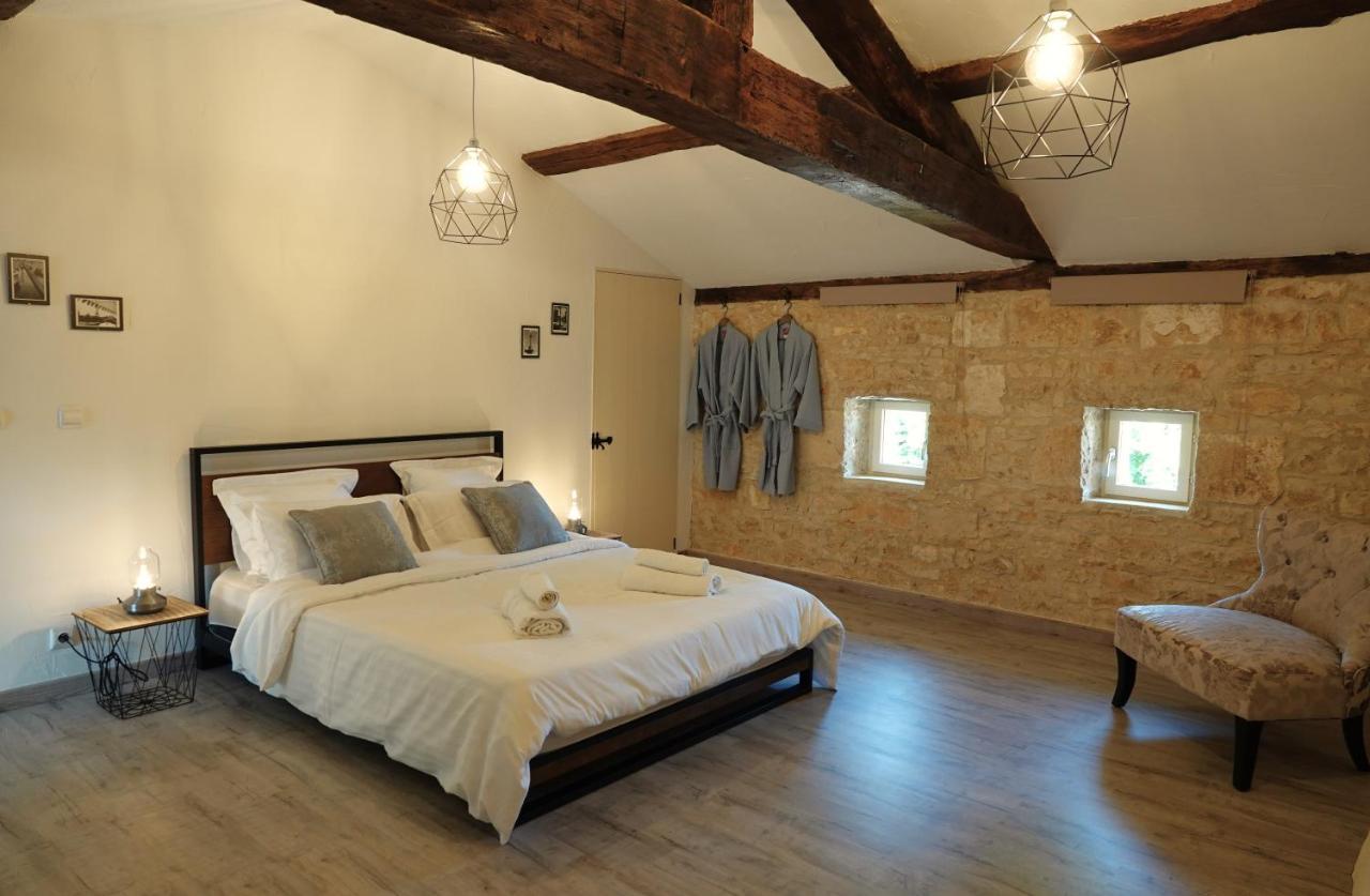 Gite Rural La Maison Mauve Ventouse Экстерьер фото