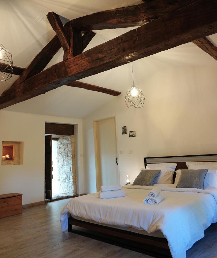 Gite Rural La Maison Mauve Ventouse Экстерьер фото